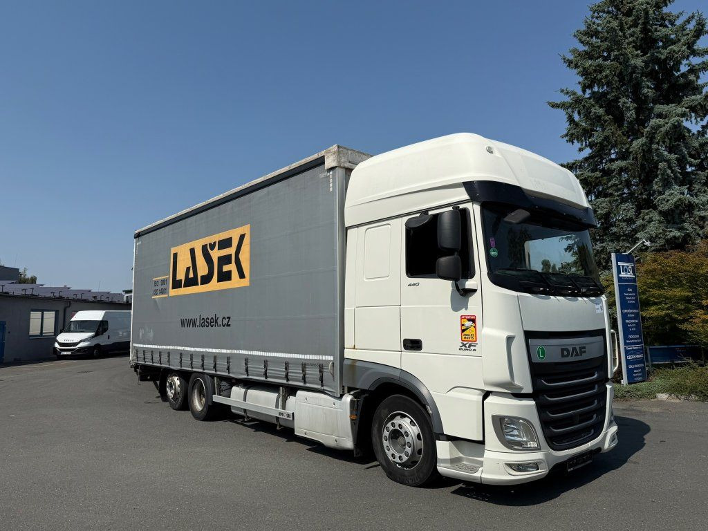 DAF XF440 EURO 6 6x2 + Agrikom - Тентованный грузовик: фото 2 DAF XF440 EURO 6 6x2 + Agrikom - Тентованный грузовик: фото 2