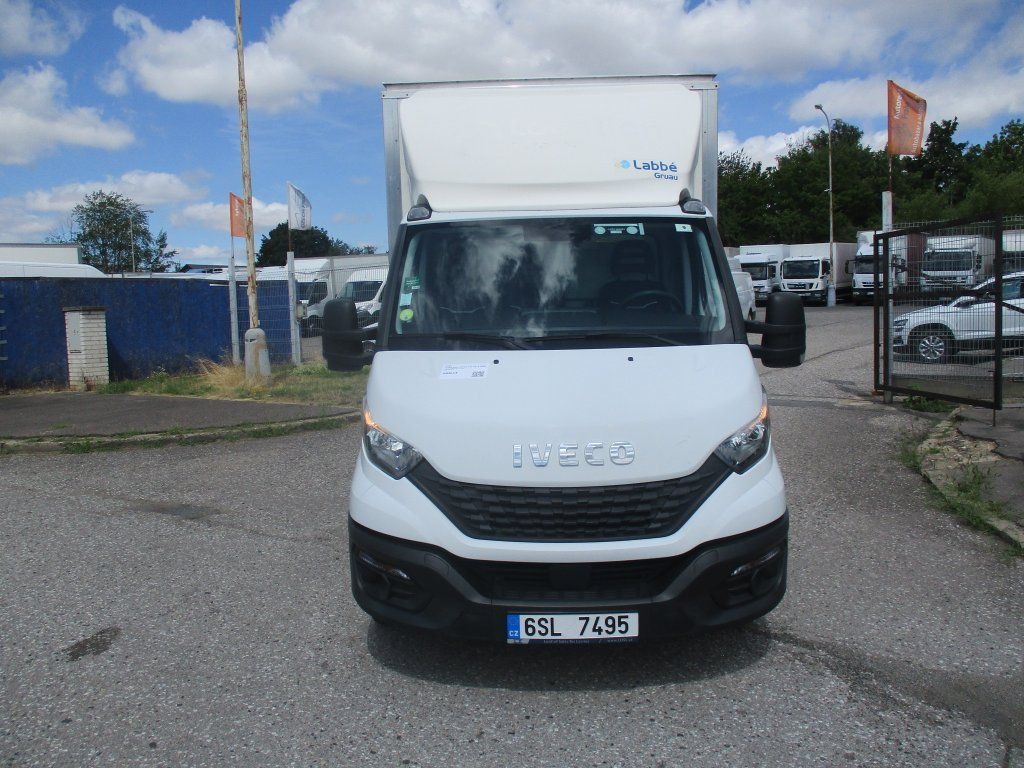 Iveco 35C16 Daily 3,0l - Фургон с закрытым кузовом: фото 2 Iveco 35C16 Daily 3,0l - Фургон с закрытым кузовом: фото 2