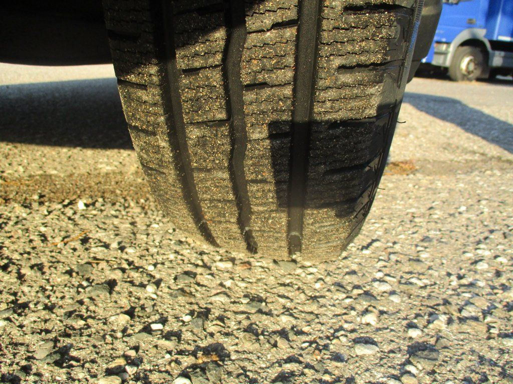 Iveco Daily 35C16 - Фургон с закрытым кузовом: фото 4 Iveco Daily 35C16 - Фургон с закрытым кузовом: фото 4