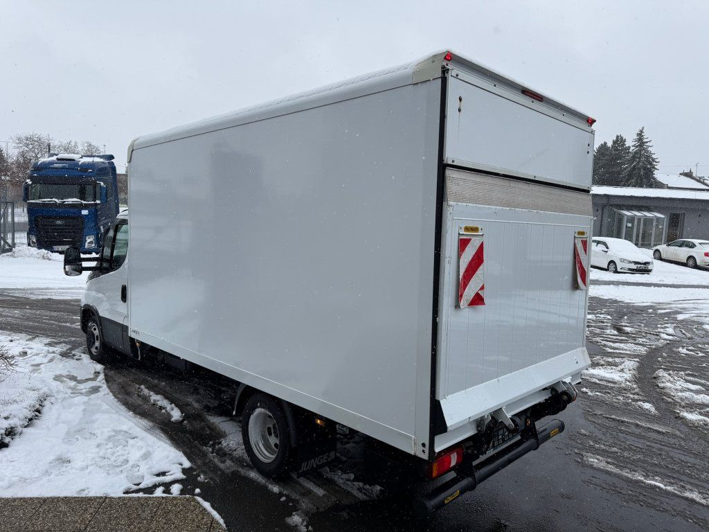Iveco Daily 35C16 - Фургон с закрытым кузовом: фото 4 Iveco Daily 35C16 - Фургон с закрытым кузовом: фото 4