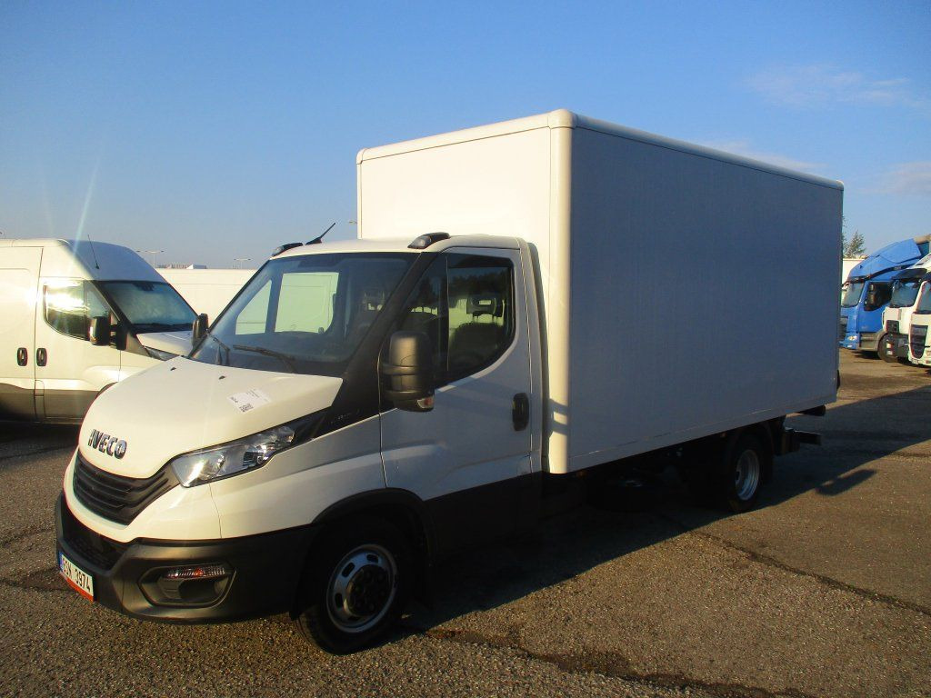 Iveco Daily 35C16 - Фургон с закрытым кузовом: фото 1 Iveco Daily 35C16 - Фургон с закрытым кузовом: фото 1