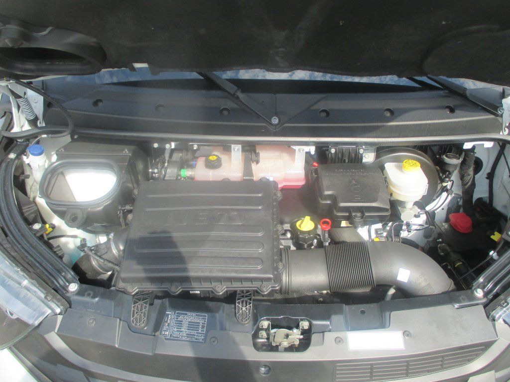 Фургон с закрытым кузовом Iveco Daily 35C16: фото 18 Фургон с закрытым кузовом Iveco Daily 35C16: фото 18