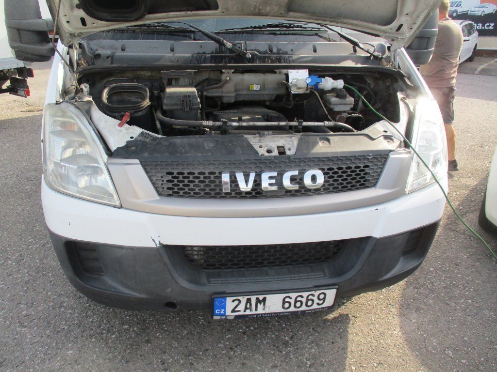 Iveco Daily 50C15 Carrier 350 - Фургон-рефрижератор: фото 3 Iveco Daily 50C15 Carrier 350 - Фургон-рефрижератор: фото 3