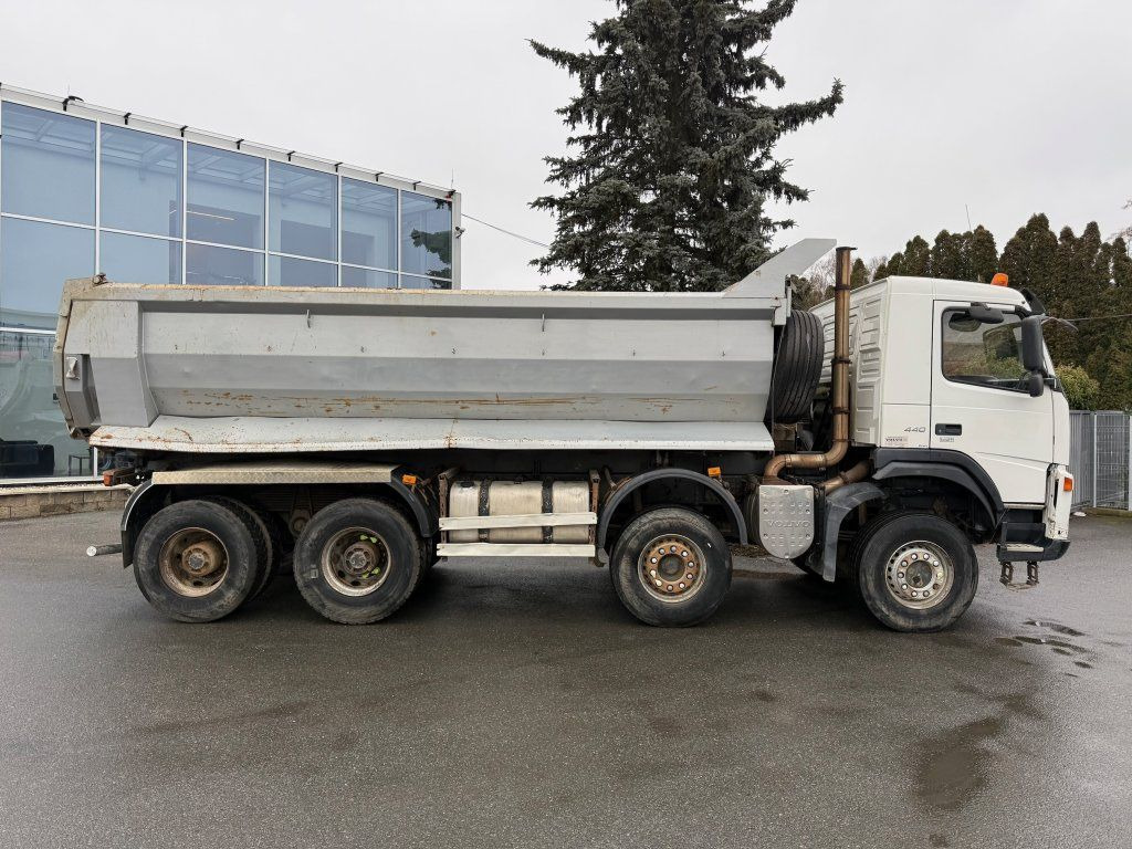 Iveco FM440 8x6 - Самосвал: фото 4 Iveco FM440 8x6 - Самосвал: фото 4