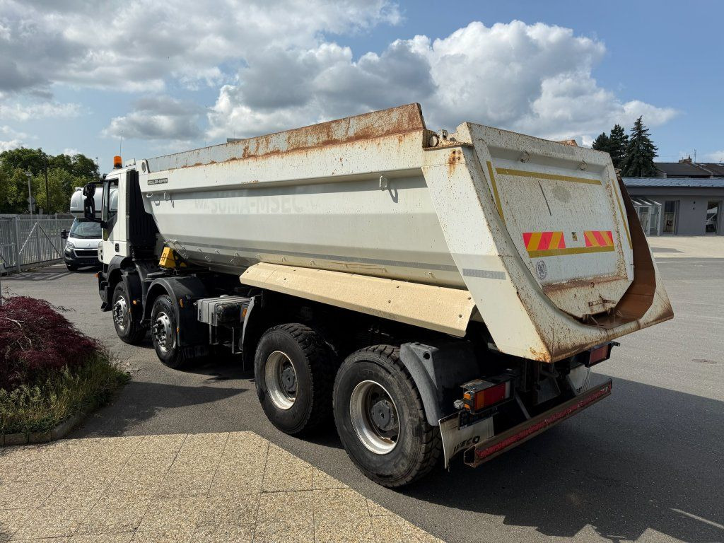 Iveco Trakker 410 S1 8x4 - Самосвал: фото 4 Iveco Trakker 410 S1 8x4 - Самосвал: фото 4