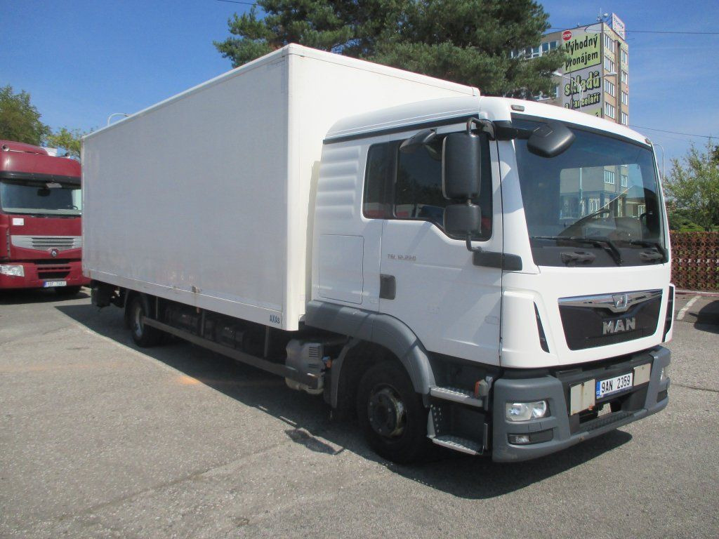 MAN TGL 12.250 - Грузовик с закрытым кузовом: фото 3 MAN TGL 12.250 - Грузовик с закрытым кузовом: фото 3