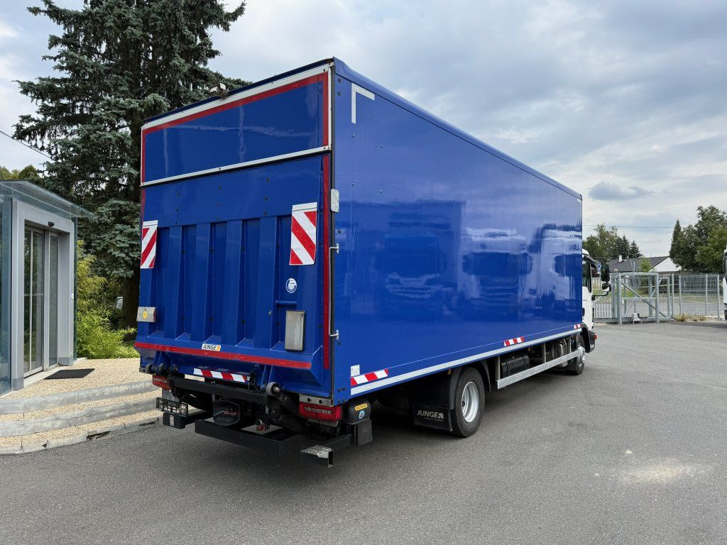 MAN TGL12.220 EURO 6 - Грузовик с закрытым кузовом: фото 4 MAN TGL12.220 EURO 6 - Грузовик с закрытым кузовом: фото 4