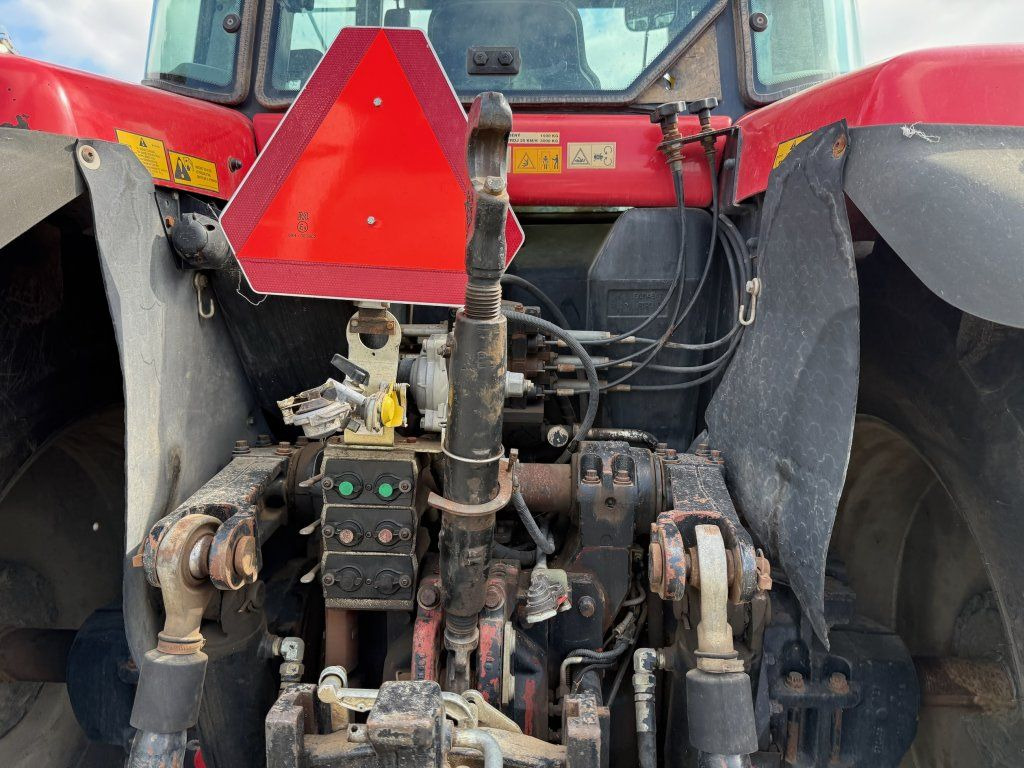 Трактор Massey Ferguson MF8260: фото 10