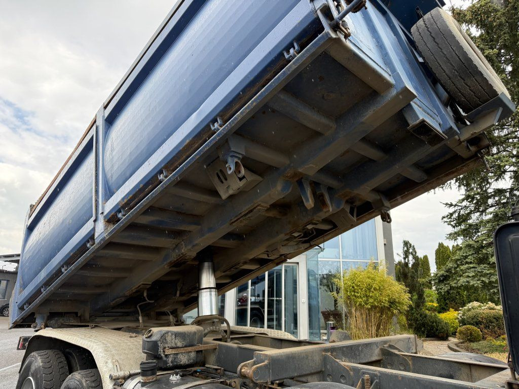 Самосвал Renault Kerax 450 S3 8x4 EURO 4: фото 8