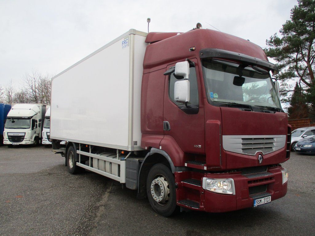 Renault Premium 460 - Грузовик с закрытым кузовом: фото 3 Renault Premium 460 - Грузовик с закрытым кузовом: фото 3