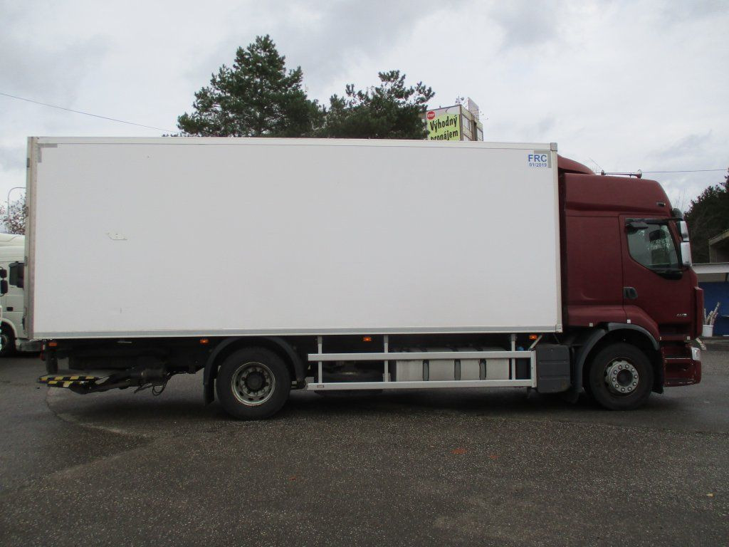 Renault Premium 460 - Грузовик с закрытым кузовом: фото 4 Renault Premium 460 - Грузовик с закрытым кузовом: фото 4