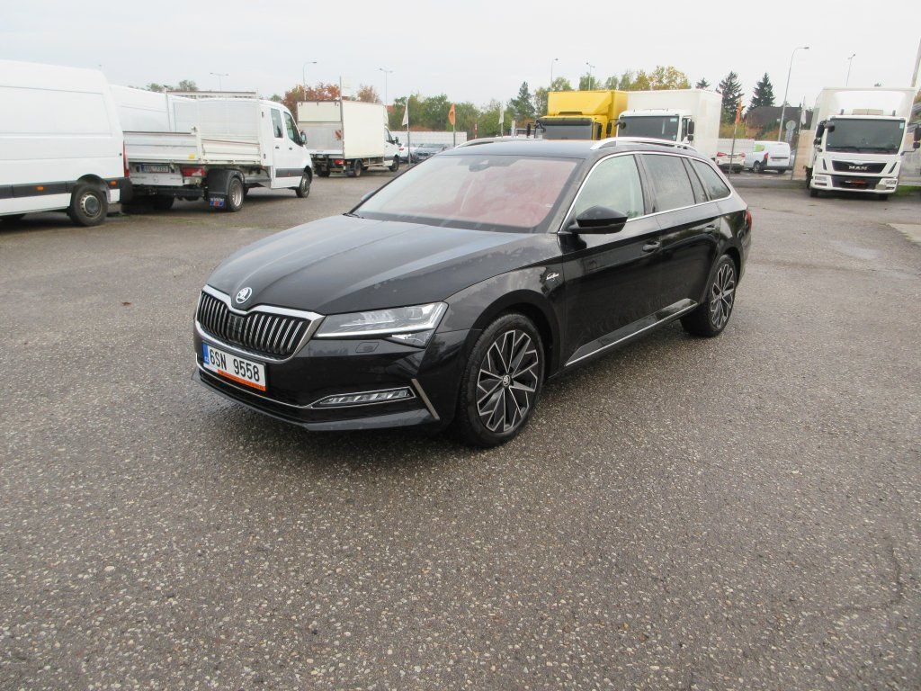 Skoda 2.0 Tdi L&K 4x4 - Универсал: фото 1 Skoda 2.0 Tdi L&K 4x4 - Универсал: фото 1