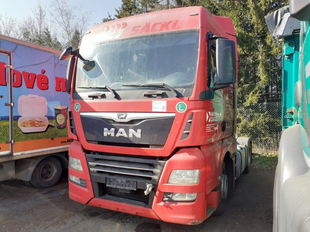 MAN TGX18.460 XLX Motorschaden/engine damage - Тягач: фото 2 MAN TGX18.460 XLX Motorschaden/engine damage - Тягач: фото 2