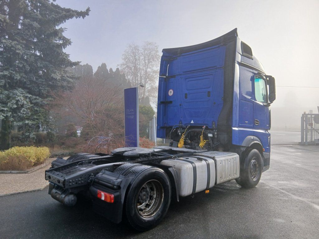 Mercedes-Benz 1845 Actros EURO 6 - Тягач: фото 4 Mercedes-Benz 1845 Actros EURO 6 - Тягач: фото 4