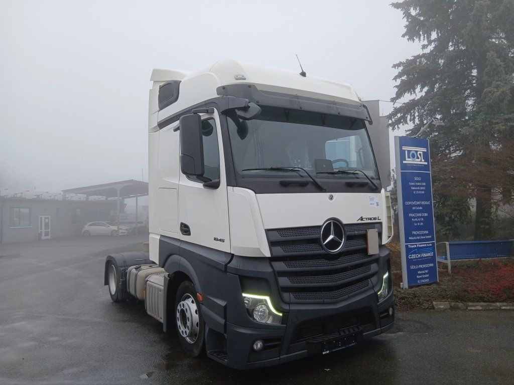 Mercedes-Benz 1845 Actros MEGA/lowdeck - Тягач: фото 3 Mercedes-Benz 1845 Actros MEGA/lowdeck - Тягач: фото 3