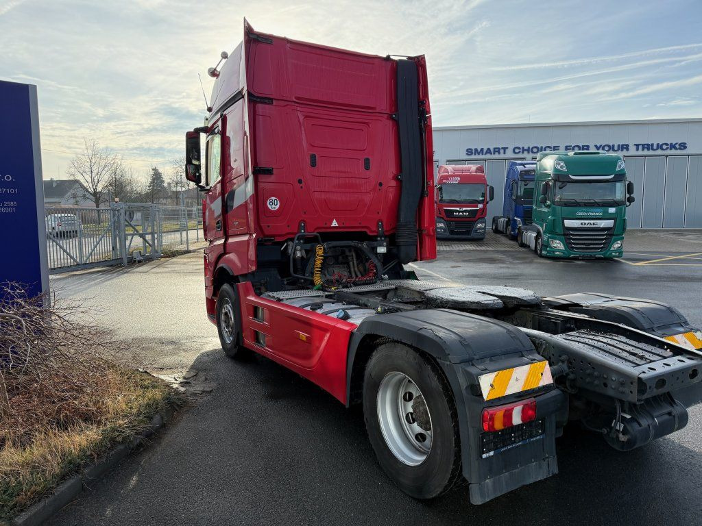 Mercedes-Benz 1848 Actros Gigaspace - Тягач: фото 4 Mercedes-Benz 1848 Actros Gigaspace - Тягач: фото 4