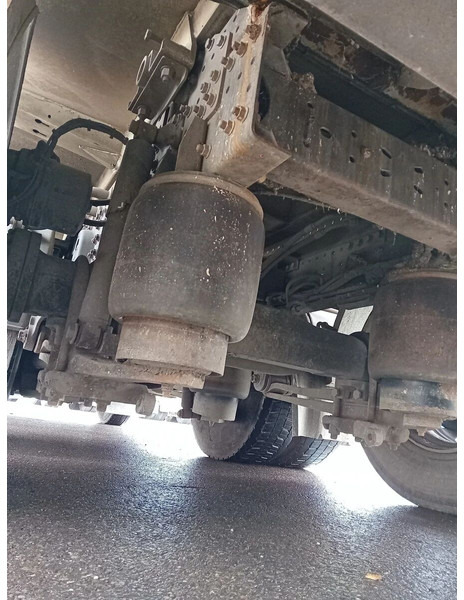 Renault Premium 310 dxi - 6x2 - Мусоровоз: фото 5 Renault Premium 310 dxi - 6x2 - Мусоровоз: фото 5