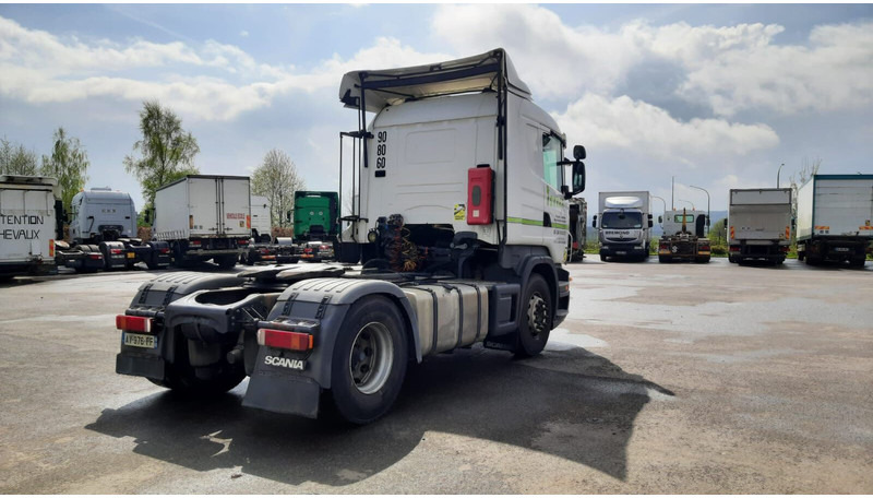 Тягач Scania R440: фото 9