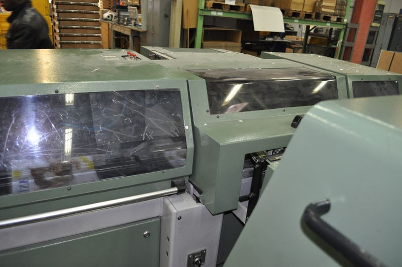 High Speed saddlestitcher Müller Martini Prima Amrys Year 2000 в лизинг High Speed saddlestitcher Müller Martini Prima Amrys Year 2000: фото 14 High Speed saddlestitcher Müller Martini Prima Amrys Year 2000 в лизинг High Speed saddlestitcher Müller Martini Prima Amrys Year 2000: фото 14