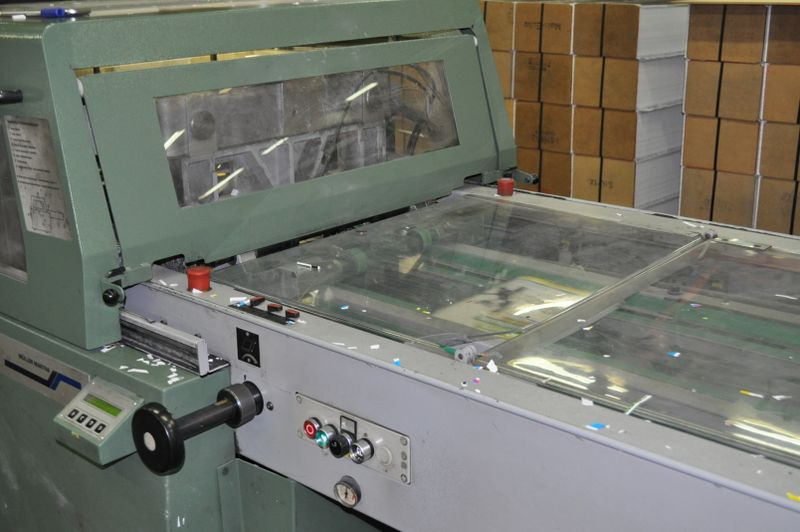 High Speed saddlestitcher Müller Martini Prima Amrys Year 2000 в лизинг High Speed saddlestitcher Müller Martini Prima Amrys Year 2000: фото 12 High Speed saddlestitcher Müller Martini Prima Amrys Year 2000 в лизинг High Speed saddlestitcher Müller Martini Prima Amrys Year 2000: фото 12