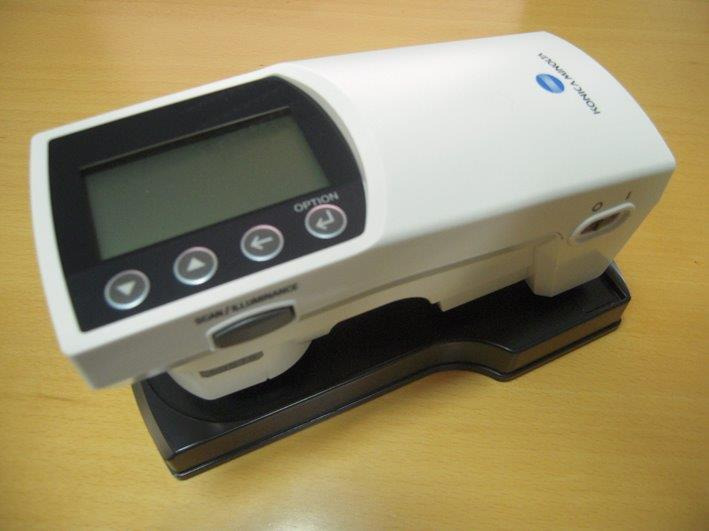 Konica Minolta FD-7 Spectrophotometer - Spectrodensitometer - Печатное оборудование: фото 2 Konica Minolta FD-7 Spectrophotometer - Spectrodensitometer - Печатное оборудование: фото 2