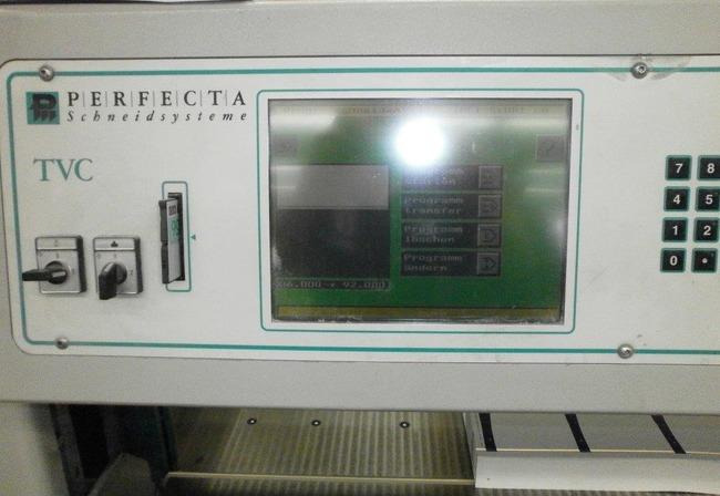 Perfecta 92 TVC high-speed cutter - Бумагорезательная машина: фото 4 Perfecta 92 TVC high-speed cutter - Бумагорезательная машина: фото 4