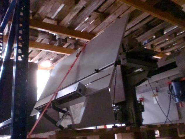 Hatchet/MAN Roland 780-425 printing plate punching machine - Запчасти для Печатного оборудования: фото 1 Hatchet/MAN Roland 780-425 printing plate punching machine - Запчасти для Печатного оборудования: фото 1
