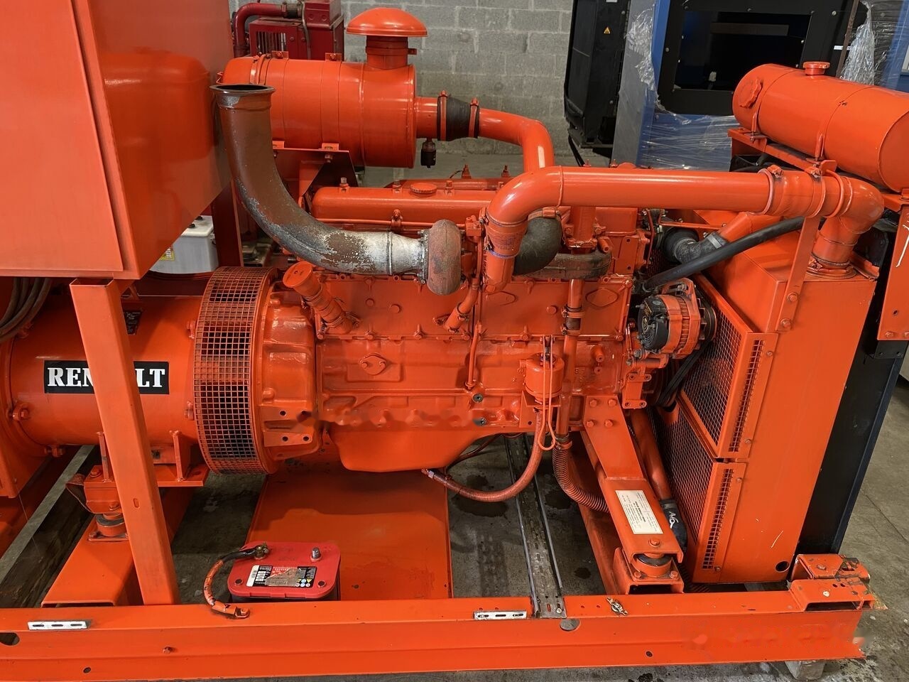Renault 115 kVa diesel - Электрогенератор: фото 3 Renault 115 kVa diesel - Электрогенератор: фото 3