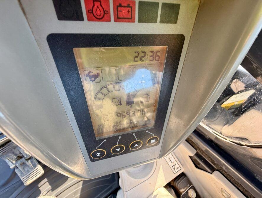 Мини-экскаватор Hitachi ZX55U-5A: фото 18 Мини-экскаватор Hitachi ZX55U-5A: фото 18