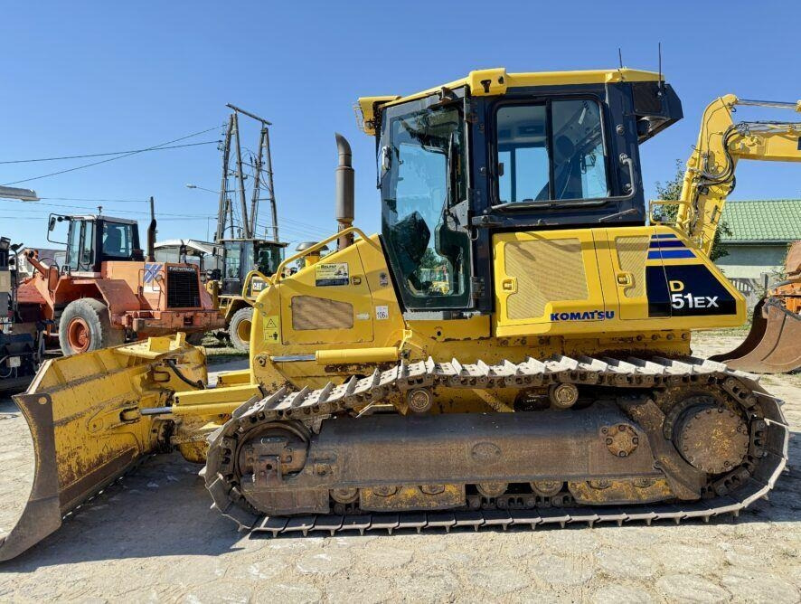 Komatsu D51EX-22 - Бульдозер: фото 1 Komatsu D51EX-22 - Бульдозер: фото 1