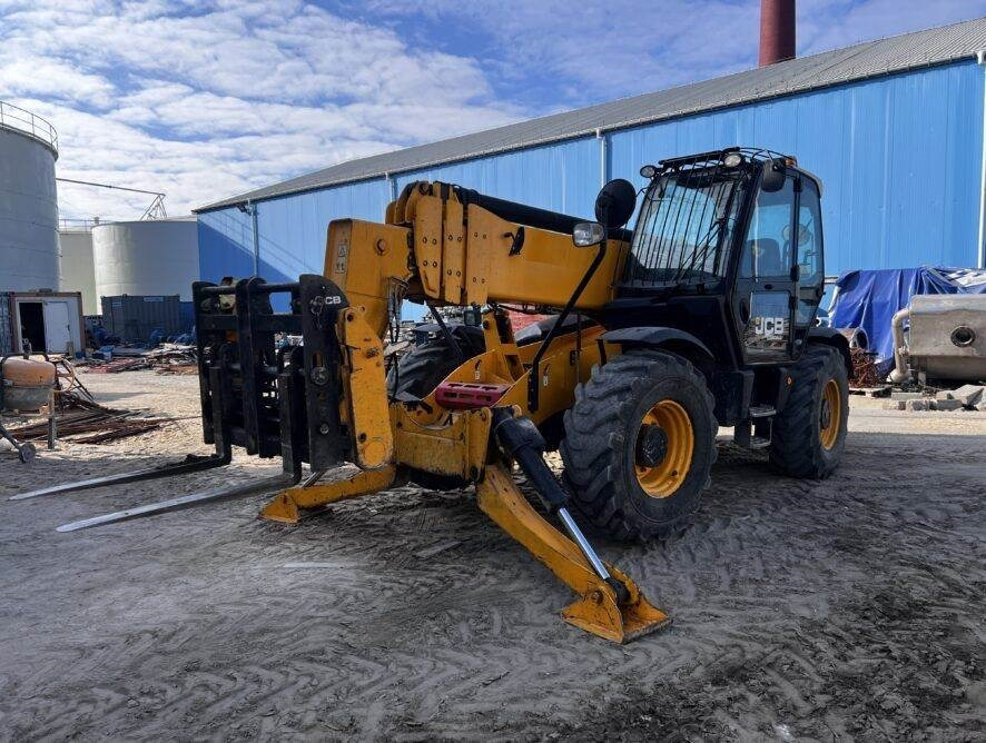 JCB 540-170 - Строительная техника: фото 3 JCB 540-170 - Строительная техника: фото 3
