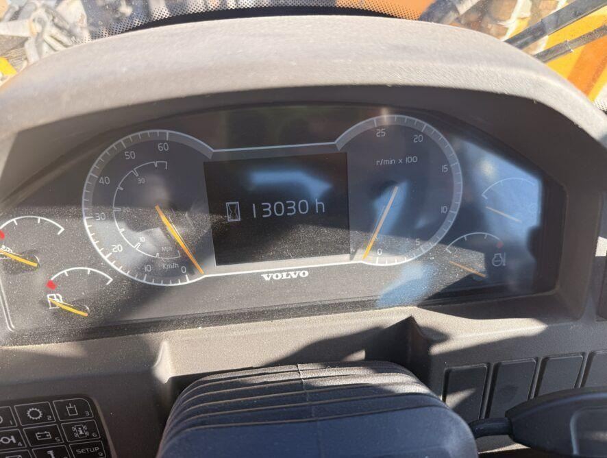 Volvo L110H  - Колёсный погрузчик: фото 3 Volvo L110H  - Колёсный погрузчик: фото 3