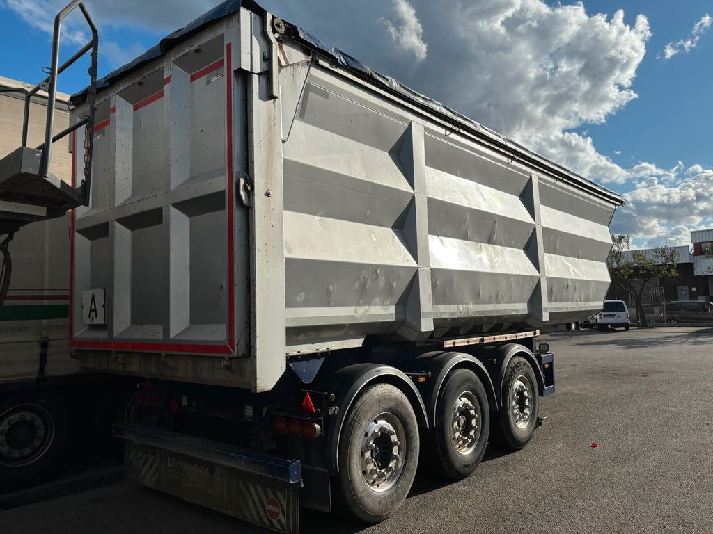 Lück SKF35 45m³ Alufelgen/Liftachse/Scheibenbremse - Самосвальный полуприцеп: фото 2 Lück SKF35 45m³ Alufelgen/Liftachse/Scheibenbremse - Самосвальный полуприцеп: фото 2