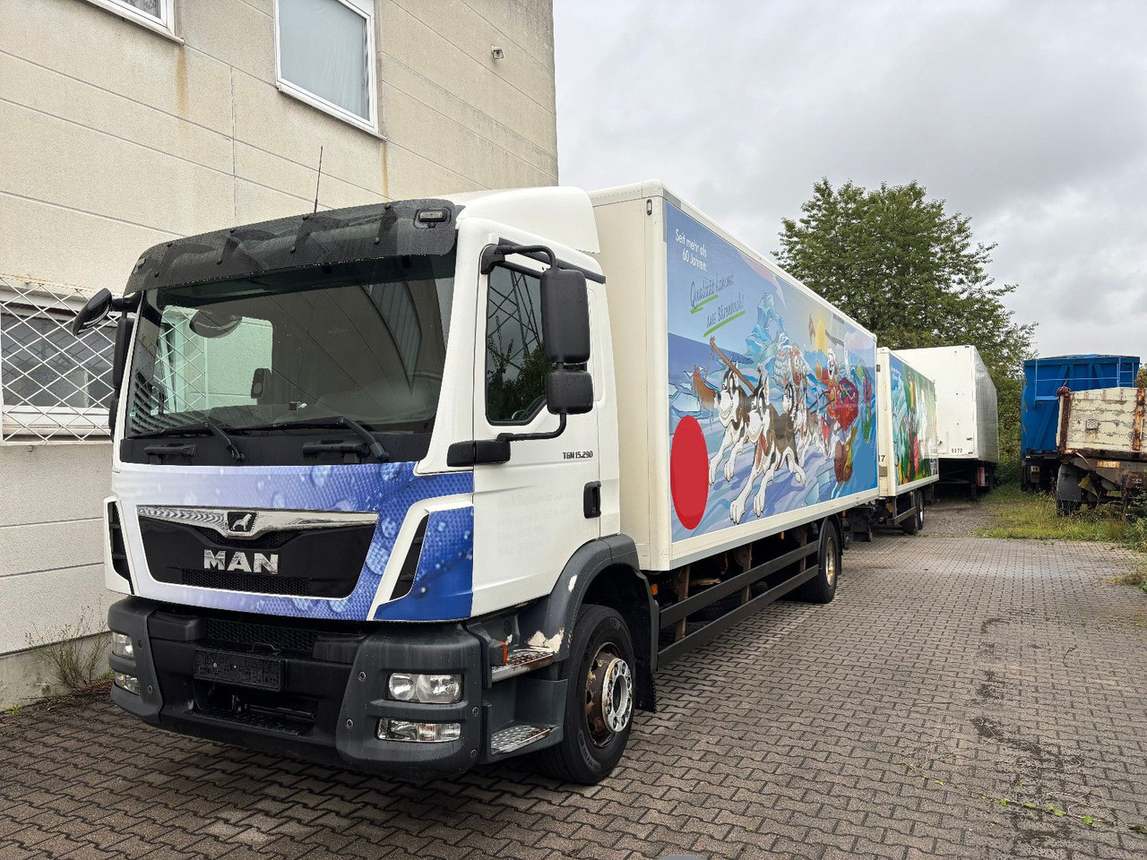 MAN TGM 15.290 kein 12.250 - Грузовик с закрытым кузовом: фото 2 MAN TGM 15.290 kein 12.250 - Грузовик с закрытым кузовом: фото 2