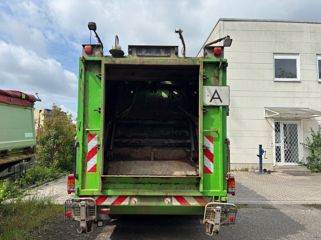 Мусоровоз Mercedes-Benz 2532L EU5/Zöller Schüttung/VarioPress/Blatt-Luft: фото 7
