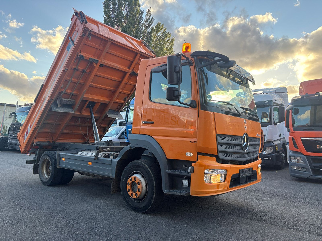 Mercedes-Benz Atego 1530 Blatt/Klima/Kamera - Самосвал: фото 1 Mercedes-Benz Atego 1530 Blatt/Klima/Kamera - Самосвал: фото 1