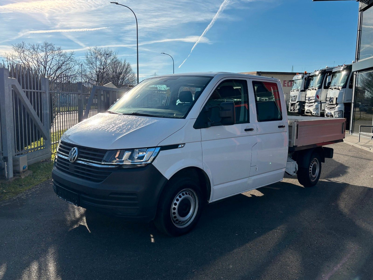 Volkswagen T6 Transporter DOKA 5 Sitze Volkswagen T6 Transporter DOKA 5 Sitze - Малотоннажный бортовой грузовик, Грузопассажирский фургон: фото 2 Volkswagen T6 Transporter DOKA 5 Sitze Volkswagen T6 Transporter DOKA 5 Sitze - Малотоннажный бортовой грузовик, Грузопассажирский фургон: фото 2