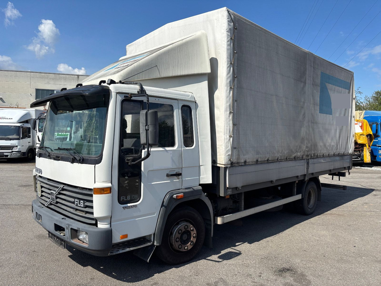 Volvo FL6 Klima/Luftfederung - Тентованный фургон: фото 1 Volvo FL6 Klima/Luftfederung - Тентованный фургон: фото 1