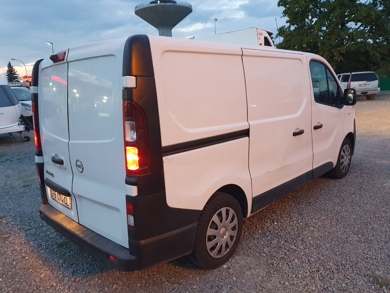Фургон-рефрижератор Opel VIVARO CHLODNIA CARRIER+230V KLIMA NAVI EURO6 [ Copy ] [ Copy ] [ Copy ]: фото 6