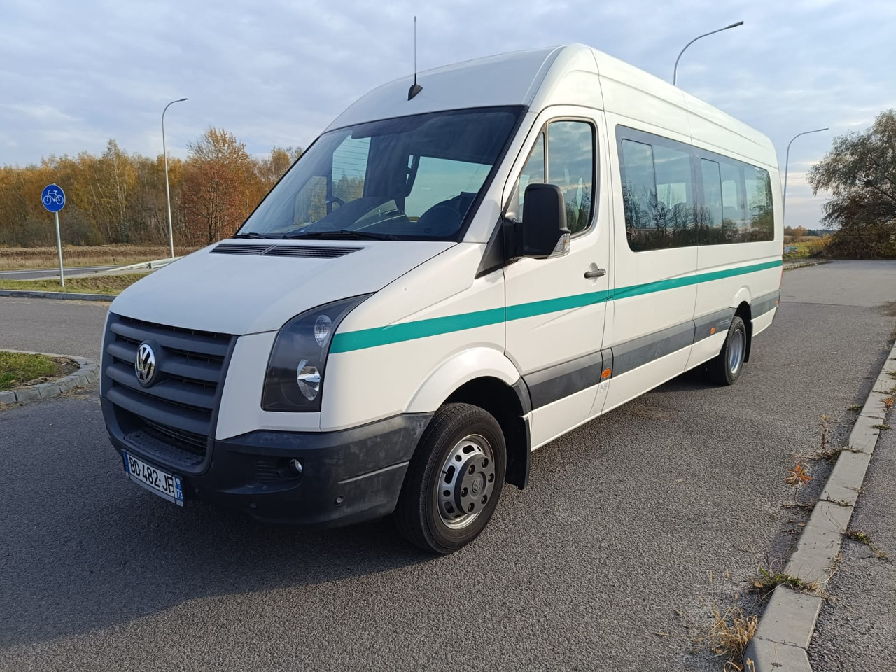 VOLKSWAGEN CRAFTER 23 OSOBY KLIMA WEBASTO KAMERA RETARDER HAK EURO5 - Туристический автобус: фото 3 VOLKSWAGEN CRAFTER 23 OSOBY KLIMA WEBASTO KAMERA RETARDER HAK EURO5 - Туристический автобус: фото 3