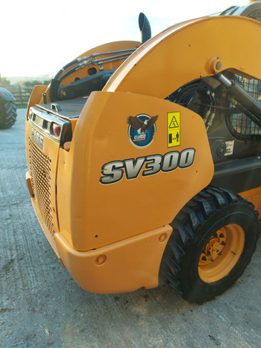 2014 CASE SV300 - Мини-погрузчик с бортовым поворотом: фото 4 2014 CASE SV300 - Мини-погрузчик с бортовым поворотом: фото 4
