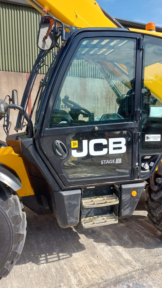 JCB 540-140 - Телескопический погрузчик: фото 3 JCB 540-140 - Телескопический погрузчик: фото 3