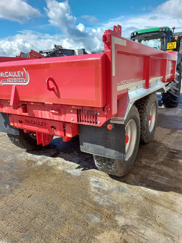 McCauley Dump Trailer - Самосвальный прицеп: фото 3 McCauley Dump Trailer - Самосвальный прицеп: фото 3