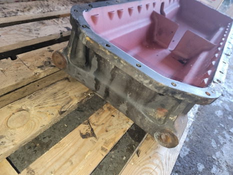 Claas Ares 600 Series 656rc Engine Oil Sump, Pan 6005026665, R125588, R504326 - Двигатель и запчасти: фото 3 Claas Ares 600 Series 656rc Engine Oil Sump, Pan 6005026665, R125588, R504326 - Двигатель и запчасти: фото 3