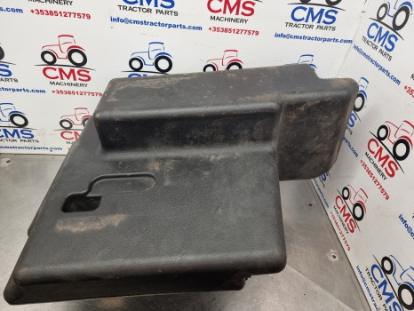 Claas Arion 640, 500, 600 Hexa, Cmatic, Aditional Fuel Tank 0021559523, 21559523 - Топливный бак: фото 5 Claas Arion 640, 500, 600 Hexa, Cmatic, Aditional Fuel Tank 0021559523, 21559523 - Топливный бак: фото 5