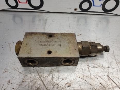 Ford 555 Hydraulic Check Valve 81873170 , Sauer-sundstrand Rpl06/c5-unf 495 - Гидравлический клапан для Тракторов: фото 1 Ford 555 Hydraulic Check Valve 81873170 , Sauer-sundstrand Rpl06/c5-unf 495 - Гидравлический клапан для Тракторов: фото 1