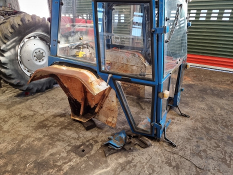Ford 5600, 6600, 7600, 5000, 6000 Complete Fritzmeier Cab, Frame, Mark 2 Sold - Кабина: фото 3 Ford 5600, 6600, 7600, 5000, 6000 Complete Fritzmeier Cab, Frame, Mark 2 Sold - Кабина: фото 3