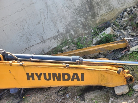 Hyundai Hx220lc Arm Ram Cylinder 31k6-50130, 31y1-45430, 31y1-28640gg - Гидравлический цилиндр для Экскаваторов: фото 1 Hyundai Hx220lc Arm Ram Cylinder 31k6-50130, 31y1-45430, 31y1-28640gg - Гидравлический цилиндр для Экскаваторов: фото 1