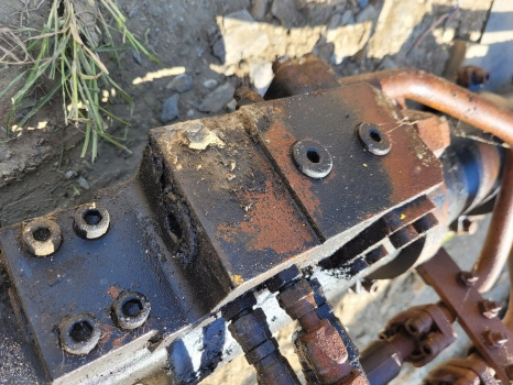 Hyundai Hx220lc Boom Lift Ram Check, Safety Lock Valve 31q6-55012gg - Гидравлика для Экскаваторов: фото 3 Hyundai Hx220lc Boom Lift Ram Check, Safety Lock Valve 31q6-55012gg - Гидравлика для Экскаваторов: фото 3