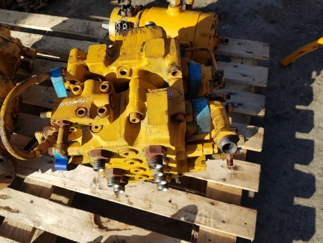 Hyundai Robex 130lc-3 Main Hydraulic Control Valve Assy 31e6-00050; Ux22-38; - Гидравлический клапан для Экскаваторов: фото 2 Hyundai Robex 130lc-3 Main Hydraulic Control Valve Assy 31e6-00050; Ux22-38; - Гидравлический клапан для Экскаваторов: фото 2